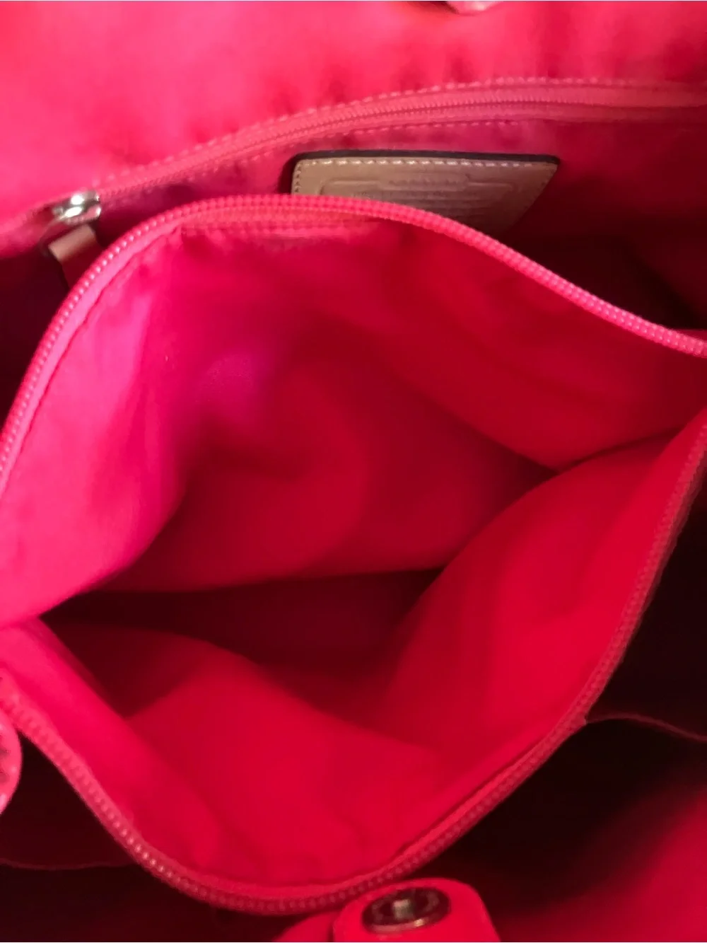 EXCELLENT CONDITION! COACH LARGE SIGNATURE STRIPE DRAWSTRING CARRYALL W FLOWERS